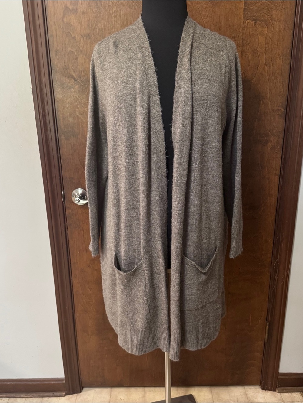 Old Navy Long Taupe Open-Front Women's Cardigan with Pockets